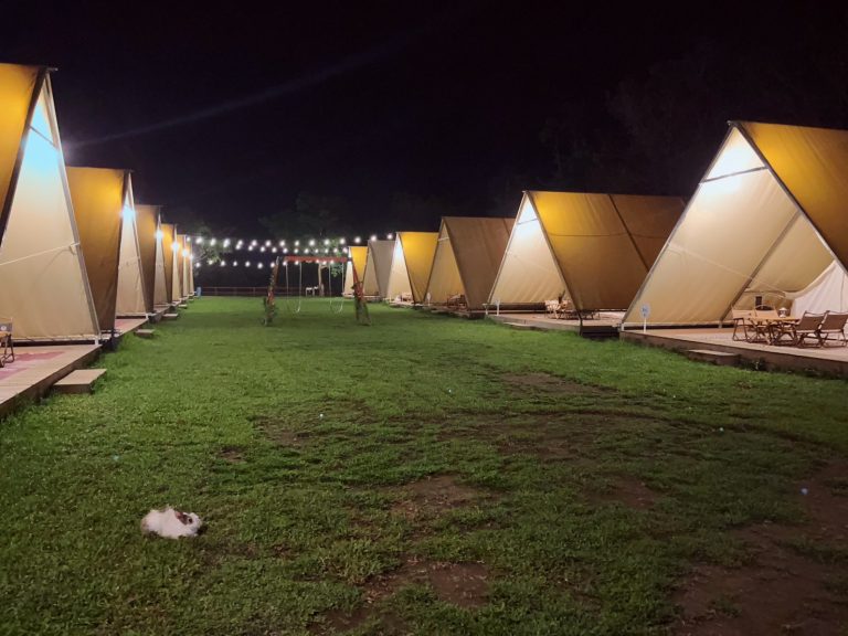 露悠悠Glamping|一泊二食與貨櫃酒吧,享受chill奢華露營體驗 露悠悠Glamping|一泊二食與貨櫃酒吧,享受chill奢華露營體驗
