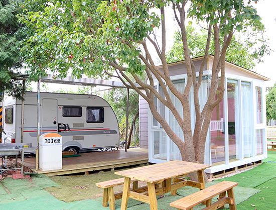 露營車住宿推薦｜苗栗通霄 藍鵲渡假莊園