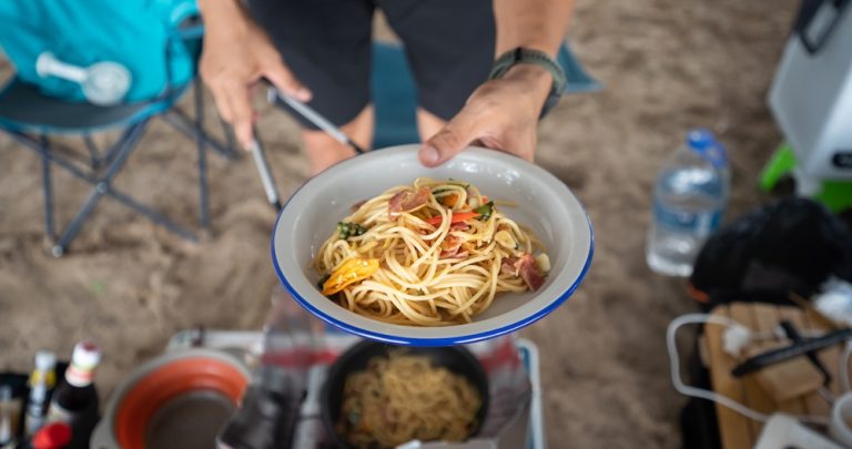推薦4道露營快速料理：義大利麵料理包